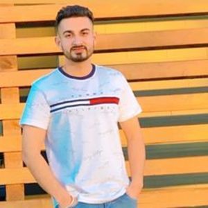 Meet your Posher, Karan